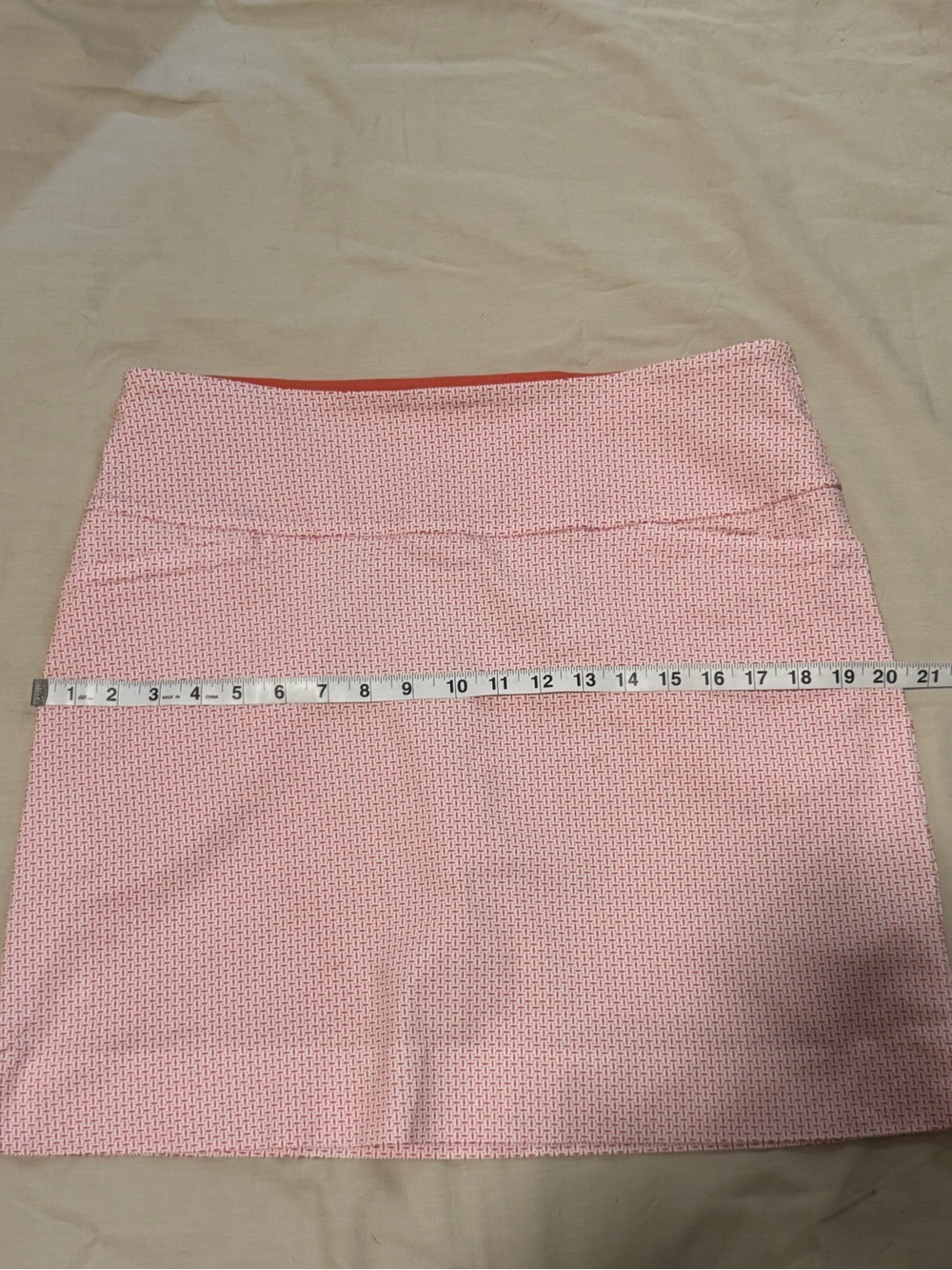 S.C. & Co. Pink Coral Patterned Skort Size Large - Picture 9 of 10